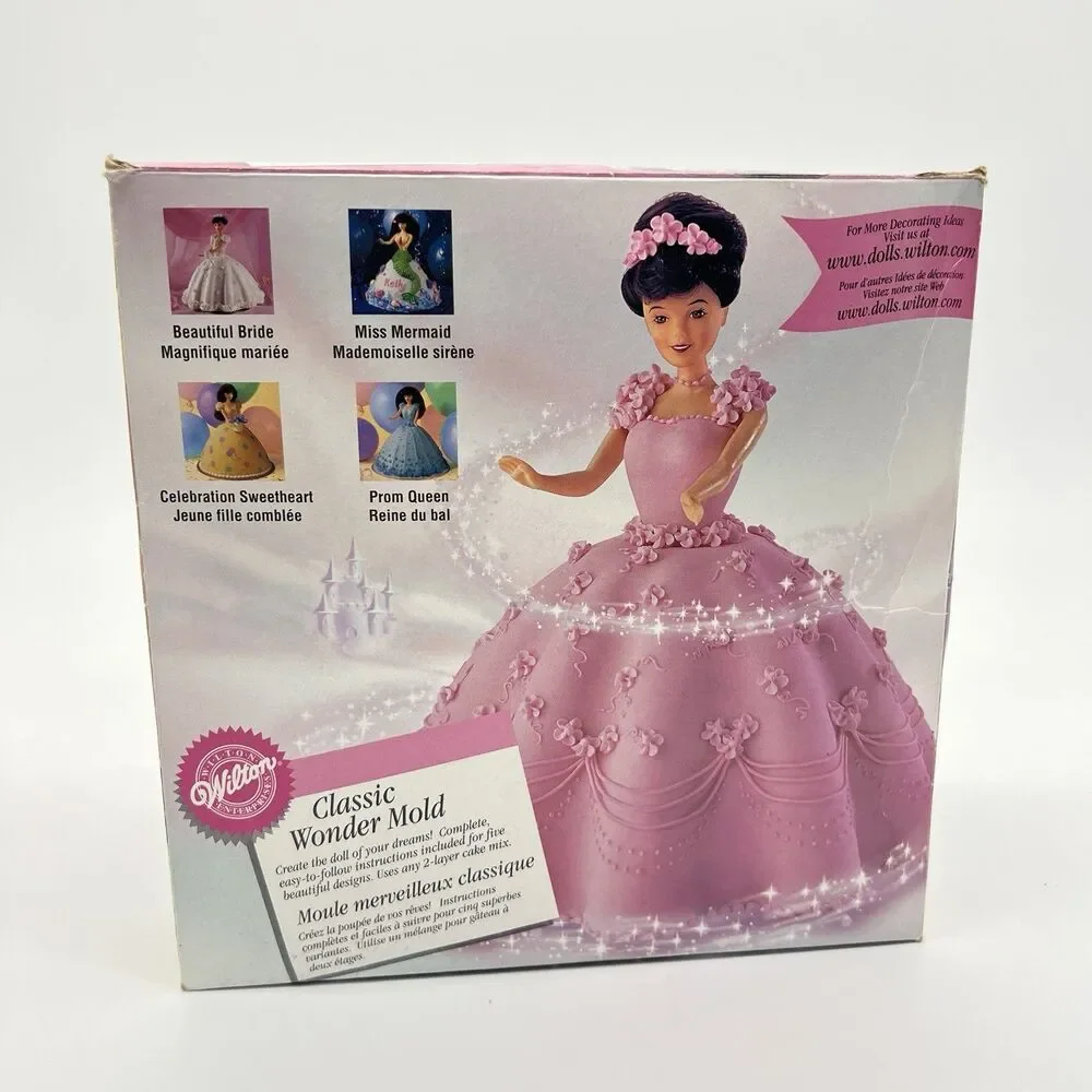 Vtg 2001 Classic Wonder Mold Fashion Doll Cake Kit Wilton With Barbie